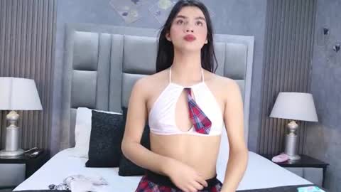 Sabrina Foox online show from July 14, 7:30 pm