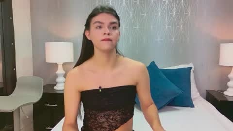 Sabrina Foox online show from July 19, 1:59 pm