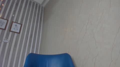 mariana  online show from January 20, 9:43 pm