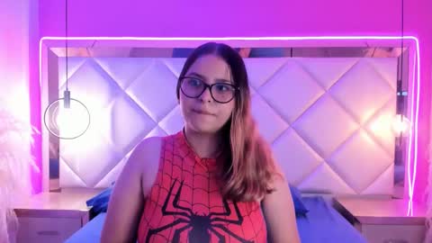 Snapshot of sabrinaleblanc chatting on May 9, 11:48 am sabrinaleblanc online show from May 9, 11:48 am