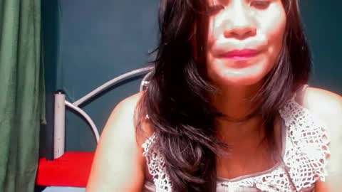 naden online show from February 14, 3:26 pm