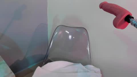 Snapshot of sabrinna_fox chatting on June 4, 7:53 pm sabrinna online show from June 4, 7:53 pm