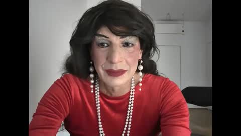 Snapshot of sabry_98 chatting on October 31, 9:10 am Sabrina online show from October 31, 9:10 am