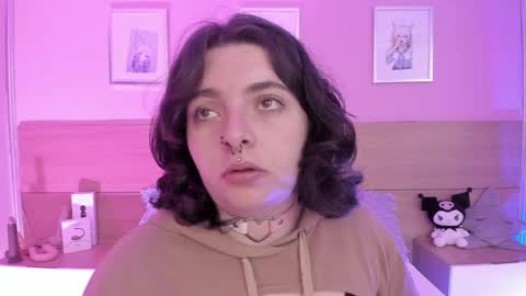 Snapshot of sachi_meow chatting on February 9, 1:14 pm Ig online show from February 9, 1:14 pm