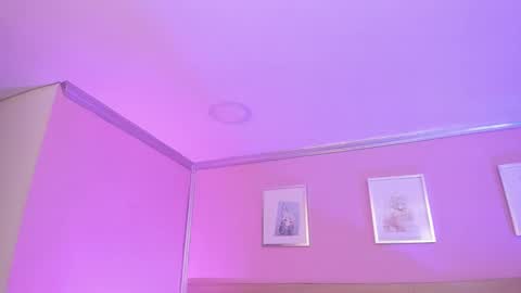 Snapshot of sachi_meow chatting on February 12, 2:54 pm Ig online show from February 12, 2:54 pm