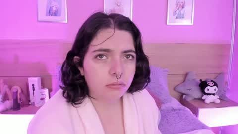 Snapshot of sachi_meow chatting on February 22, 10:07 am Ig online show from February 22, 10:07 am