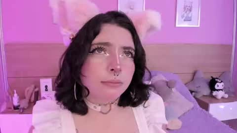 Snapshot of sachi_meow chatting on February 24, 12:59 pm Ig online show from February 24, 12:59 pm