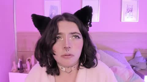 Snapshot of sachi_meow chatting on February 27, 3:05 pm Ig online show from February 27, 3:05 pm