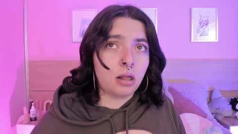 Snapshot of sachi_meow chatting on March 5, 12:55 pm Ig online show from March 5, 12:55 pm