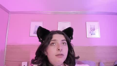 Snapshot of sachi_meow chatting on March 8, 12:11 am Ig online show from March 8, 12:11 am