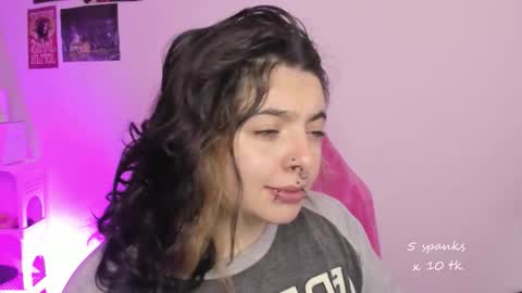 Snapshot of sachi_meow chatting on September 23, 11:35 am Ig online show from September 23, 11:35 am