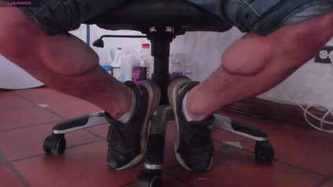 Snapshot of sack_connor chatting on November 28, 9:28 pm Sack online show from November 28, 9:28 pm