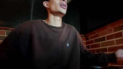 Snapshot of sack_connor chatting on March 22, 4:16 am Sack online show from March 22, 4:16 am