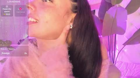    online show from February 1, 6:32 am