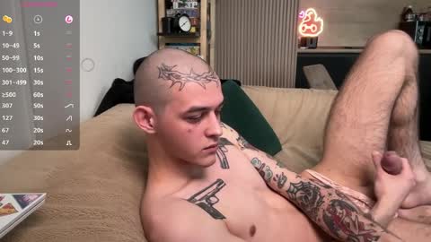 Snapshot of sadboyvin chatting on March 27, 7:25 am Vinnie online show from March 27, 7:25 am