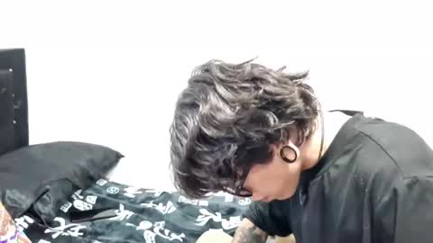 sadistic cave online show from February 10, 1:57 am