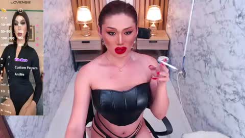 Snapshot of sadistictmistress_verra chatting on July 20, 1:02 pm Verra Monroe online show from July 20, 1:02 pm
