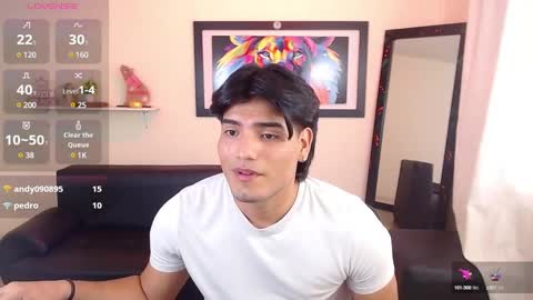 Saenz online show from December 13, 8:37 pm