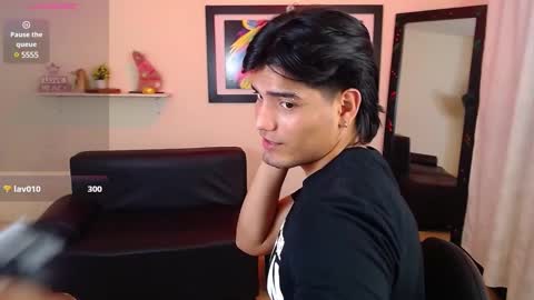 Saenz online show from December 17, 12:01 am
