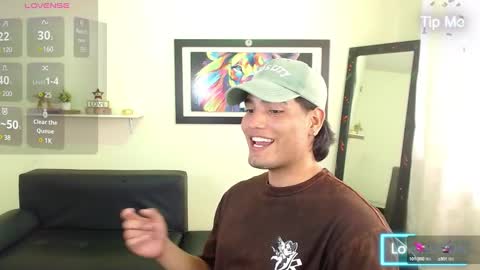 Saenz online show from January 11, 8:43 pm