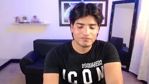 Saenz online show from February 3, 8:24 pm