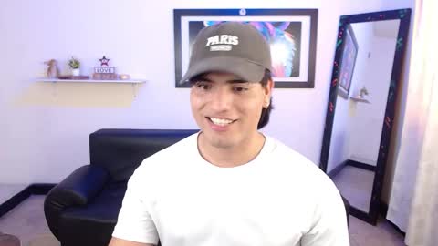 Saenz online show from February 5, 8:57 pm