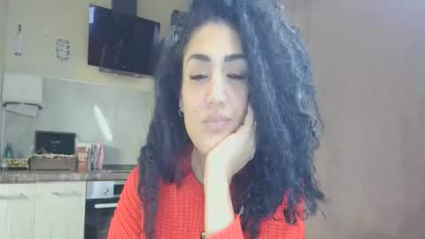 Snapshot of safari_xx chatting on October 30, 8:31 pm Queen online show from October 30, 8:31 pm