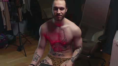 Snapshot of sage6688 chatting on January 11, 7:28 am Adam online show from January 11, 7:28 am