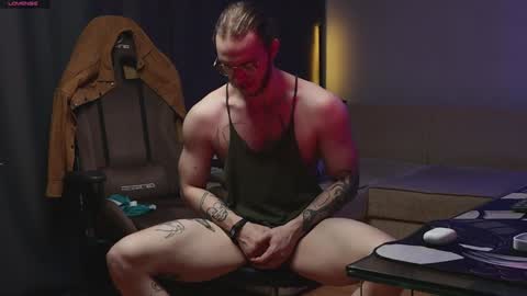 Snapshot of sage6688 chatting on January 15, 7:59 am Adam online show from January 15, 7:59 am