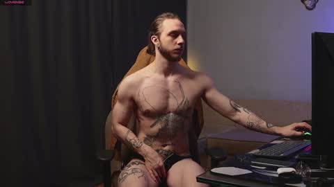 Snapshot of sage6688 chatting on January 15, 11:00 am Adam online show from January 15, 11:00 am