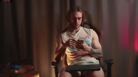 Snapshot of sage6688 chatting on January 25, 4:56 am Adam online show from January 25, 4:56 am