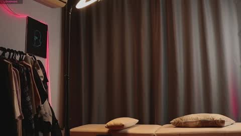 Snapshot of sage6688 chatting on January 27, 5:03 am Adam online show from January 27, 5:03 am