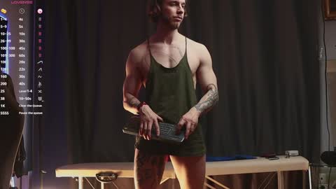 Snapshot of sage6688 chatting on February 1, 7:15 am Adam online show from February 1, 7:15 am