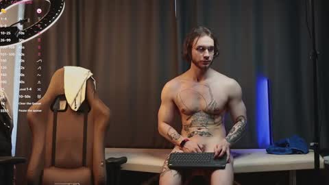 Snapshot of sage6688 chatting on February 5, 8:43 am Adam online show from February 5, 8:43 am