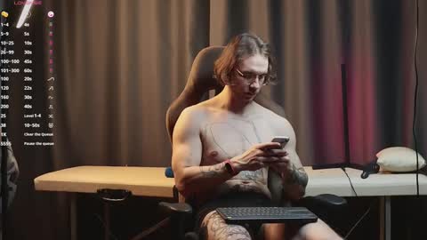 Snapshot of sage6688 chatting on February 9, 6:54 am Adam online show from February 9, 6:54 am