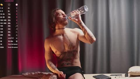 Snapshot of sage6688 chatting on February 12, 4:12 am Adam online show from February 12, 4:12 am