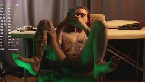 Snapshot of sage6688 chatting on February 17, 10:40 am Adam online show from February 17, 10:40 am