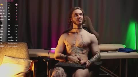 Snapshot of sage6688 chatting on February 20, 5:44 am Adam online show from February 20, 5:44 am