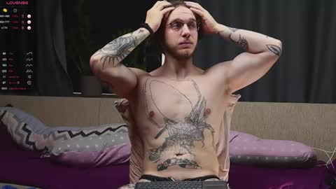 Snapshot of sage6688 chatting on September 12, 7:08 am Adam online show from September 12, 7:08 am