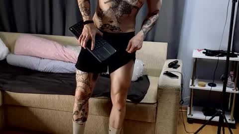 Snapshot of sage6688 chatting on November 2, 12:18 pm Adam online show from November 2, 12:18 pm