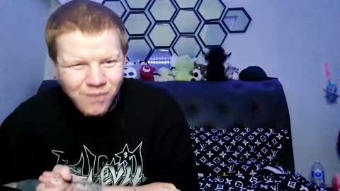 Snapshot of sagerose0444 chatting on March 22, 9:23 am sagerose0444 online show from March 22, 9:23 am