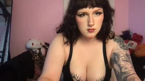 Sage Sinclaire online show from July 22, 2:03 am