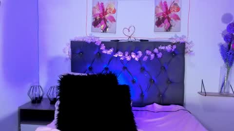 Snapshot of sagirabelle chatting on April 15, 7:58 pm Sagira Belle online show from April 15, 7:58 pm