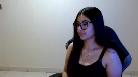 Sahaliefox  online show from July 20, 10:56 pm