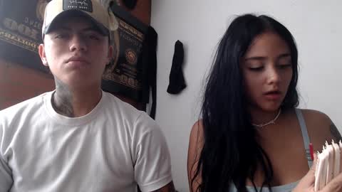 Snapshot of sahara_n_thiago chatting on January 6, 1:30 pm Sahara y Thiago online show from January 6, 1:30 pm