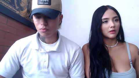 Snapshot of sahara_n_thiago chatting on January 7, 2:51 pm Sahara y Thiago online show from January 7, 2:51 pm