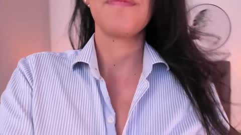 Sahara Garcia online show from October 14, 6:42 pm