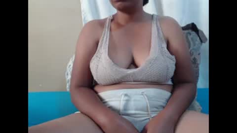 Snapshot of sahobelle chatting on March 2, 2:24 pm sahobelle online show from March 2, 2:24 pm