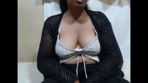 Snapshot of sahobelle chatting on March 12, 4:18 am sahobelle online show from March 12, 4:18 am