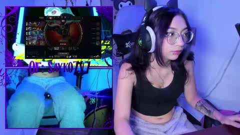 Snapshot of saiko7w7 chatting on March 28, 2:22 am OF 15 off - online show from March 28, 2:22 am